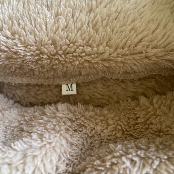 Khaki Fleece Pullover Top -M - Picture 3 of 4